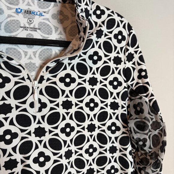 IKBUL black and white patterned half zip vented golf top - Picture 2 of 6